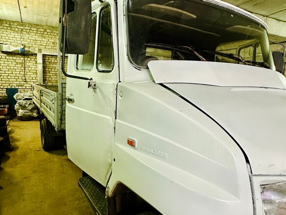 2001 ЗИЛ 5301 "Бычок", белый, 350000 рублей - вид 3