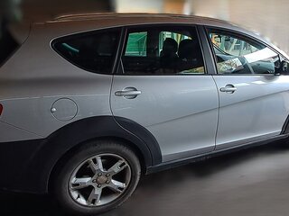 2012 SEAT Altea Freetrack I Рестайлинг, серебристый, 1190000 рублей, вид 3