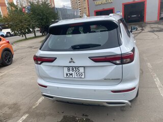 2022 Mitsubishi Outlander IV, белый, 3600000 рублей, вид 5