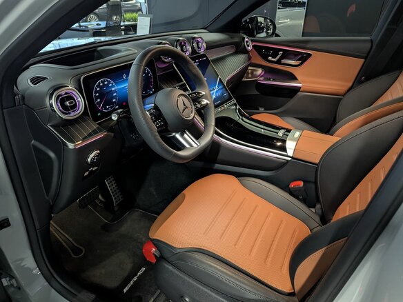 2026 Mercedes-Benz GLC Coupe 300 II (C254), серый, 10500000 рублей - вид 4