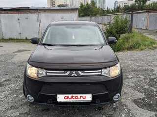 2012 Mitsubishi Outlander III, чёрный, 1200000 рублей, вид 3