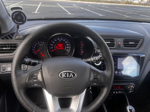 2012 Kia Rio 4-speed III, серый, 850000 рублей - вид 10
