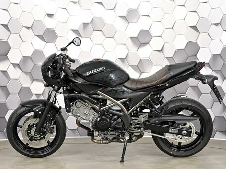 2023 Suzuki SV 650, чёрный, 677000 рублей, вид 4