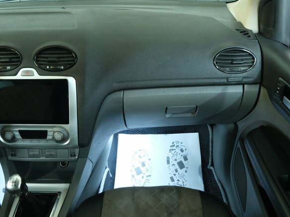 2008 Ford Focus II Рестайлинг, серый, 649000 рублей - вид 15