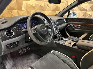 2019 Bentley Bentayga Speed I, белый, 9990000 рублей, вид 3