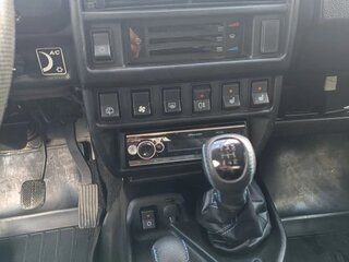2018 Lada (ВАЗ) 2121 (4x4) Urban I Рестайлинг, белый, 650000 рублей, вид 4
