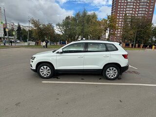2022 Skoda Karoq I, белый, 1990000 рублей, вид 4