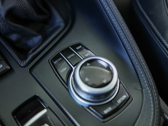 2017 BMW X1 28i xDrive II (F48), серый, 2349000 рублей - вид 22