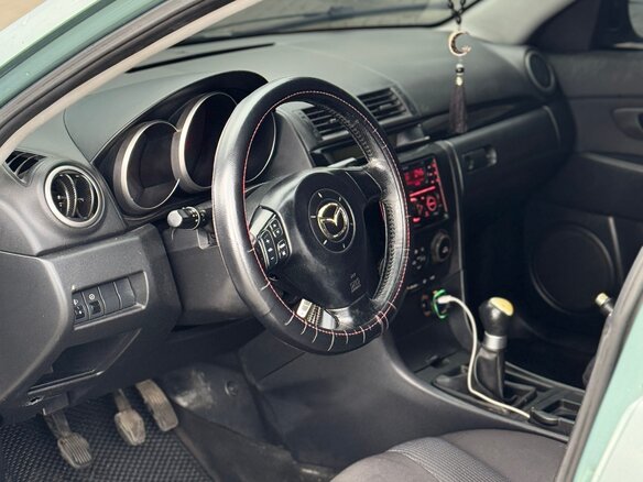 2004 Mazda 3 I (BK), зелёный, 380000 рублей - вид 9