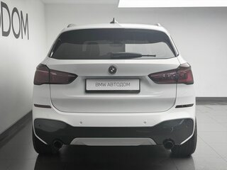 2018 BMW X1 20i xDrive II (F48), белый, 2759000 рублей, вид 3