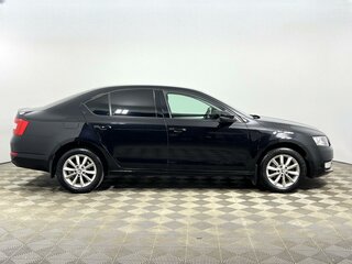 2016 Skoda Octavia III (A7), чёрный, 1086200 рублей, вид 5