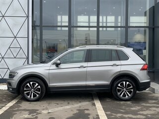 2019 Volkswagen Tiguan II, серебристый, 2599000 рублей, вид 4