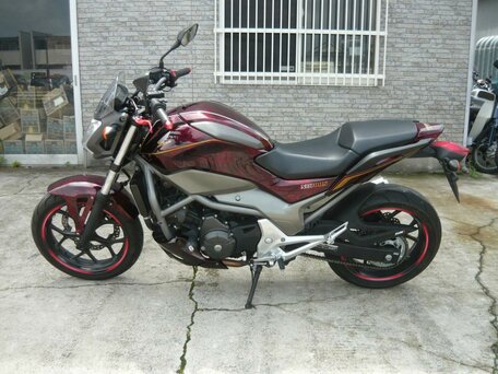 2012 Honda NC 700S, красный, 475000 рублей, вид 1