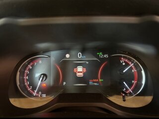 2020 Toyota RAV4 V (XA50), серый, 3000000 рублей, вид 5