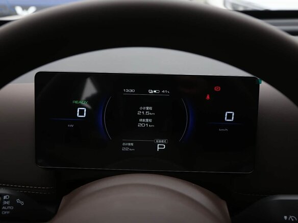 2026 Wuling Starlight 560, серебристый, 2500000 рублей - вид 12