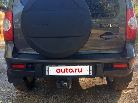 2020 Lada (ВАЗ) Niva, серый, 890000 рублей, вид 2