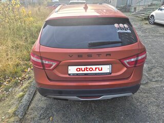 2019 Lada (ВАЗ) Vesta SW Cross I, оранжевый, 950000 рублей, вид 3