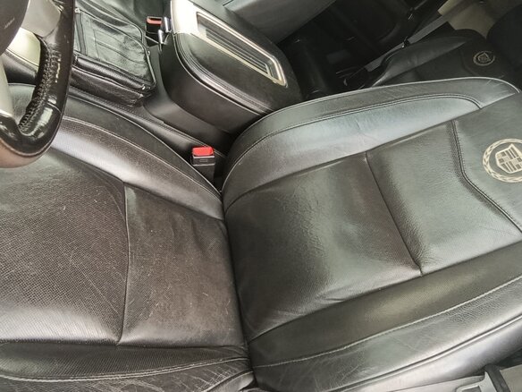 2013 Cadillac Escalade III, чёрный, 2400000 рублей - вид 25