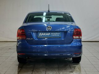 2017 Volkswagen Polo V Рестайлинг, синий, 920000 рублей, вид 5
