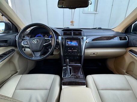 2016 Toyota Camry VII (XV50) Рестайлинг, чёрный, 2190000 рублей, вид 1