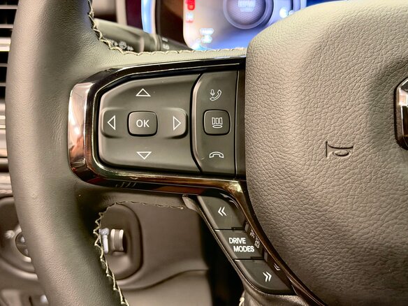 2026 Ram 1500 Crew Cab V Рестайлинг, чёрный, 9450000 рублей - вид 17