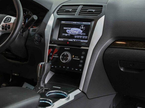 2013 Ford Explorer V, чёрный, 1650000 рублей - вид 13