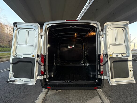 2022 Ford Transit, серебристый, 2990000 рублей - вид 14