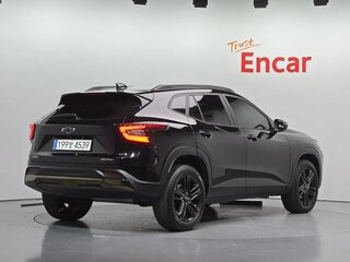 2023 Chevrolet Trax II, чёрный, 1690000 рублей, вид 4