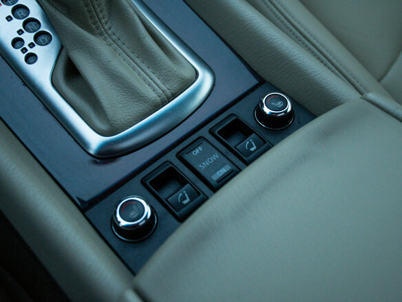 2013 Infiniti EX25 I (J50), белый, 1477000 рублей - вид 16