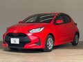 2022 Toyota Yaris IV, красный, 1014000 рублей - вид 7
