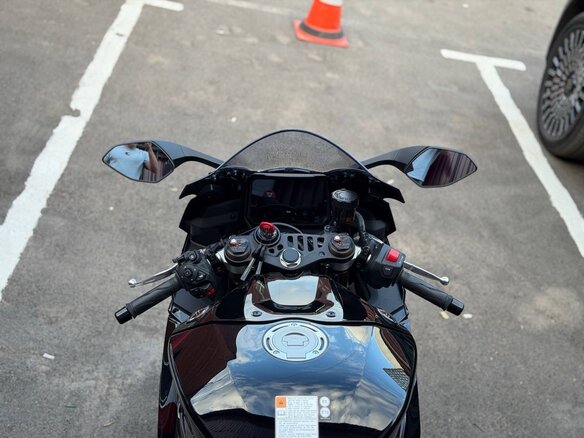 2026 Yamaha YZF-R9, чёрный, 1530000 рублей - вид 5