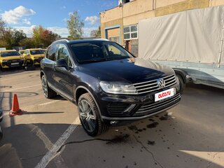 2015 Volkswagen Touareg II Рестайлинг, чёрный, 2550000 рублей, вид 2