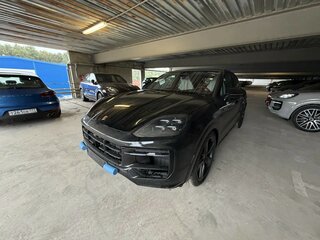 2026 Porsche Cayenne E-Hybrid Coupé III Рестайлинг, чёрный, 24499000 рублей, вид 1