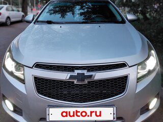 2010 Chevrolet Cruze I, серебристый, 680000 рублей, вид 4