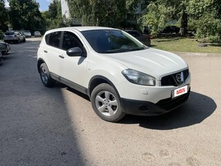 2012 Nissan Qashqai I Рестайлинг, белый, 1100000 рублей, вид 2