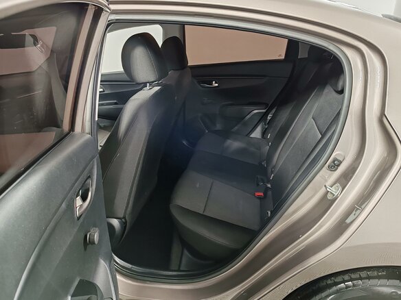 2022 Kia Rio IV Рестайлинг, серый, 1649000 рублей - вид 15