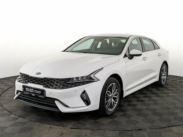 2021 Kia K5 III, белый, 2245000 рублей