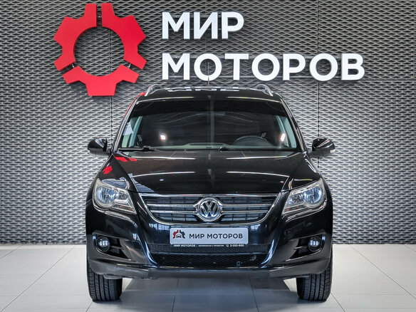 2011 Volkswagen Tiguan I Рестайлинг, чёрный, 1280000 рублей - вид 1