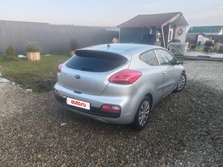 2016 Kia Ceed II Рестайлинг, серебристый, 1200000 рублей, вид 4