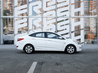 2015 Hyundai Solaris I Рестайлинг, белый, 1220000 рублей, вид 5