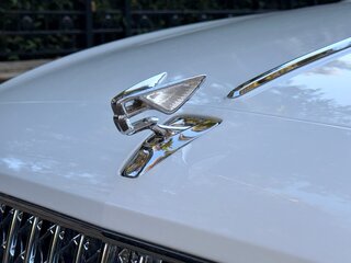 2022 Bentley Flying Spur III, белый, 30000000 рублей, вид 3