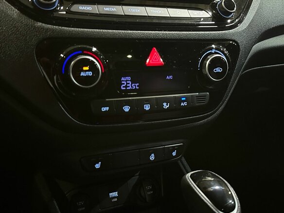 2021 Hyundai Solaris II Рестайлинг, серый, 1789000 рублей - вид 12