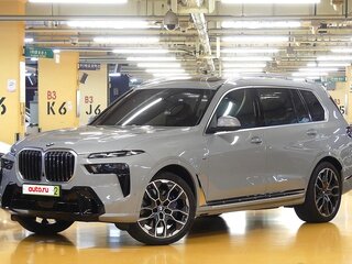 2024 BMW X7 40d I (G07) Рестайлинг, серый, 13960000 рублей, вид 1
