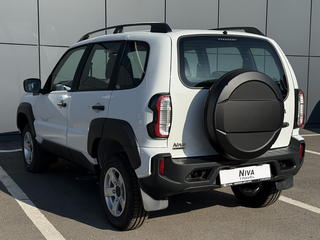 2026 Lada (ВАЗ) Niva Travel I Рестайлинг, белый, 1603000 рублей, вид 4