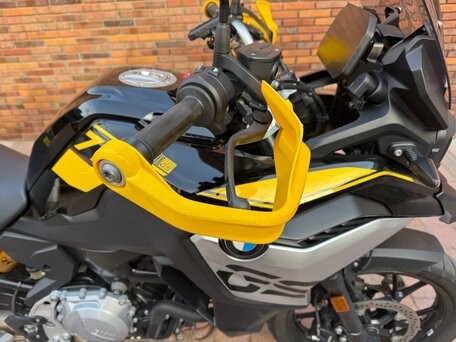 2020 BMW F 750 GS, жёлтый, 950000 рублей, вид 4