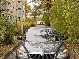 2012 Skoda Octavia II (A5) Рестайлинг, серый, 1085000 рублей, вид 1