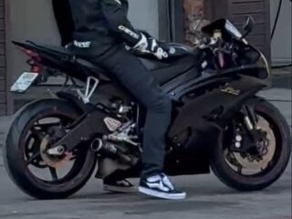 2008 Yamaha YZF-R6, чёрный, 850000 рублей, вид 3