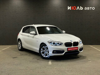 2016 BMW 1 серии 118i II (F20/F21) Рестайлинг, белый, 1690000 рублей, вид 3