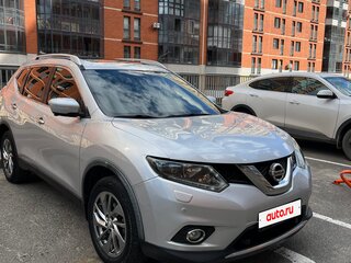 2016 Nissan X-Trail III, серебристый, 1700000 рублей, вид 2