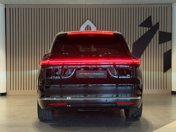 2026 Aito M7 53.4 kWh II, чёрный - вид 26